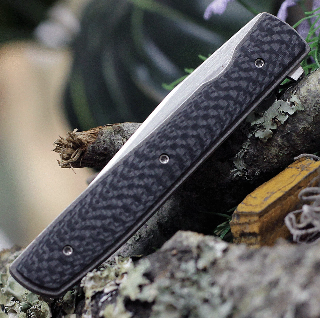Discount ✨ Boker Plus Urban Trapper Carbon Fiber, 3 7/16 in. VG-10 Stainless Blade 😀 3 Discount ✨ Boker Plus Urban Trapper Carbon Fiber, 3 7/16 in. VG-10 Stainless Blade 😀 - Image 3