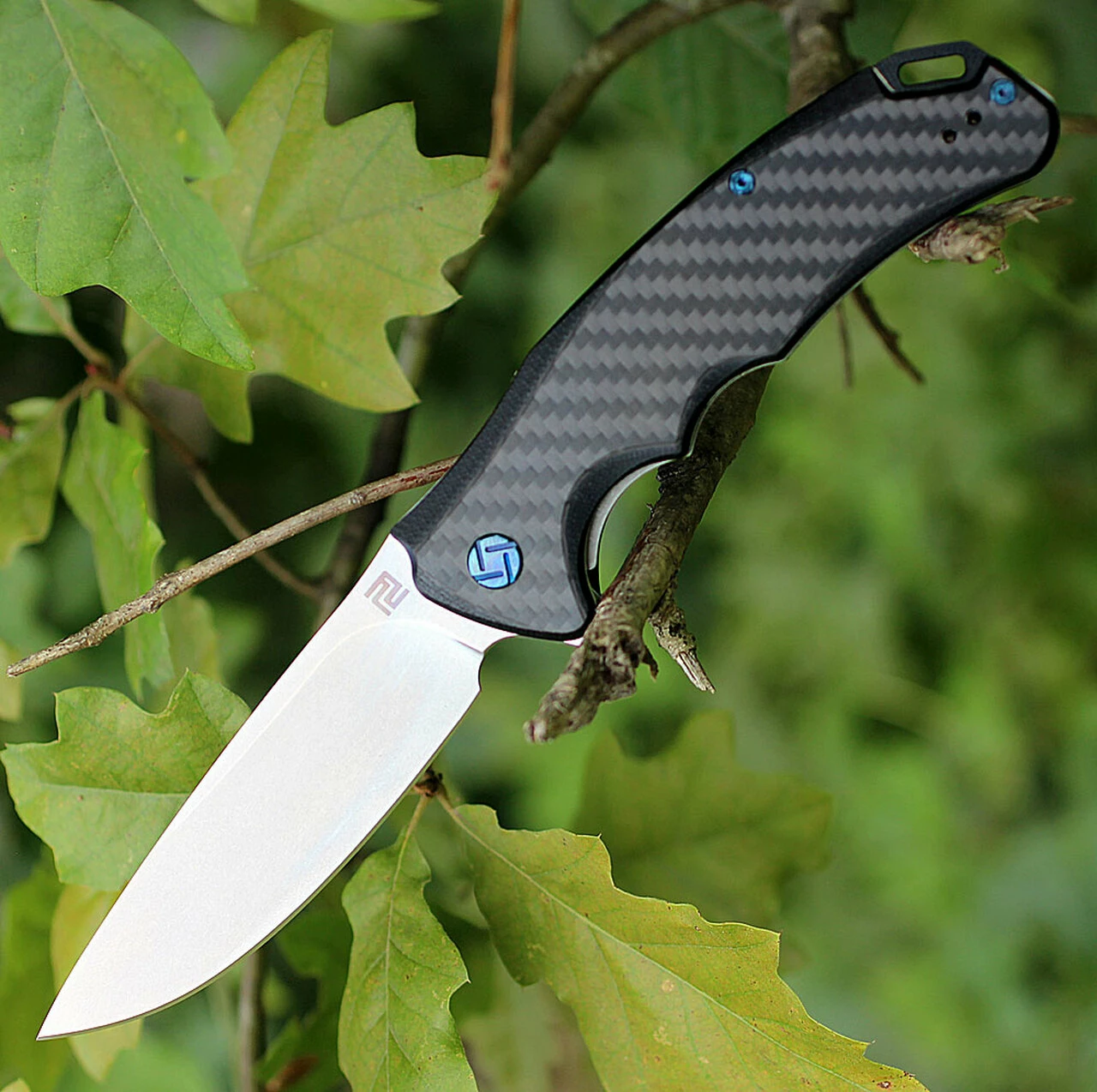 New ❤️ Artisan Cutlery Artisan Tradition ATZ1702PCF, 3.94" S35VN Plain Blade, Carbon Fiber Handle ❤️ 1 New ❤️ Artisan Cutlery Artisan Tradition ATZ1702PCF, 3.94" S35VN Plain Blade, Carbon Fiber Handle ❤️