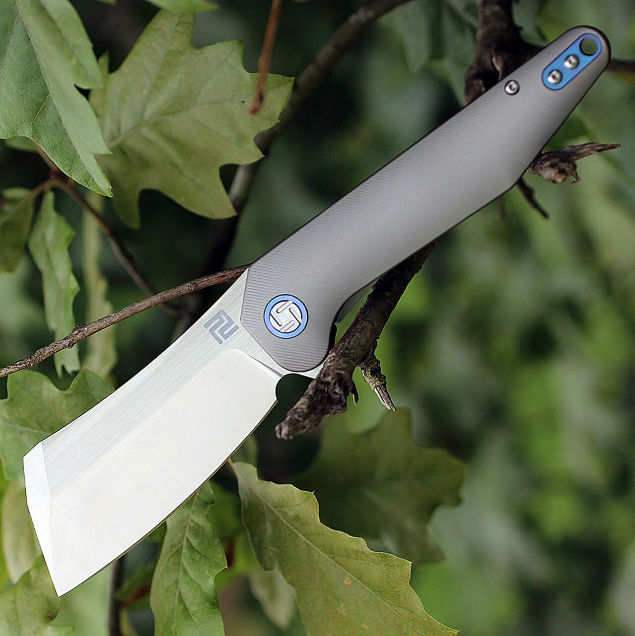 New ✨ Artisan Cutlery Artisan Osprey ATZ1803GGYM, 3.74" M390 Plain Blade, Gray TC4 Titanium Handle 😍 1 New ✨ Artisan Cutlery Artisan Osprey ATZ1803GGYM, 3.74" M390 Plain Blade, Gray TC4 Titanium Handle 😍