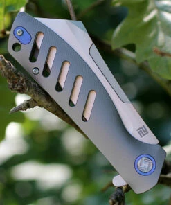 Outlet ❤️ Artisan Cutlery Artisan Tomahawk ATZ1815GGYM, 3.75" M390 Plain Blade, Gray Titanium Handle 😀 5 Outlet ❤️ Artisan Cutlery Artisan Tomahawk ATZ1815GGYM, 3.75" M390 Plain Blade, Gray Titanium Handle 😀 -Automatic Knives shop 1815ggym.2 72518.1566585983