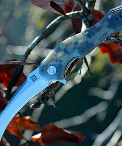 Best reviews of 🔔 Artisan Cutlery Artisan Eagle ATZ1816PCGF, 3.46" D2 Steel Tanto Blade, Camo D2 Handle 💯