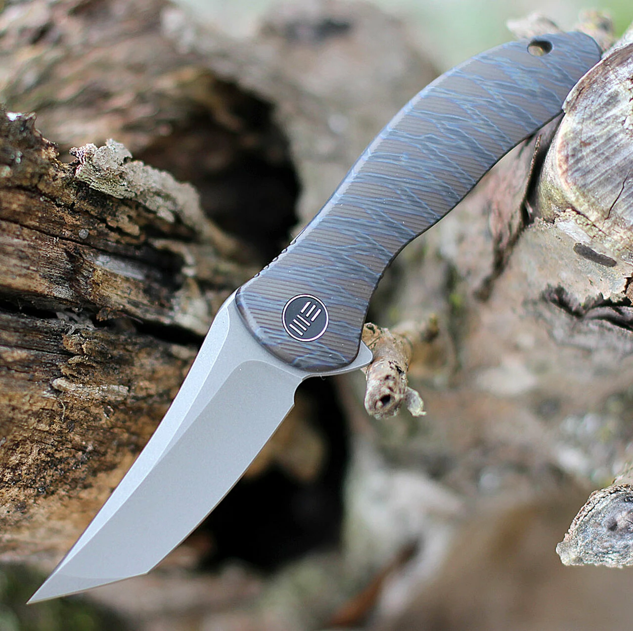 New 🤩 We Knife Co. We Knife Mini Synergy 2012C, 2.93" CPM 20CV Stonewashed Tanto Blade, Tiger Striped Pattern Flamed 6AL4V Titanium Handle 💯 1 New 🤩 We Knife Co. We Knife Mini Synergy 2012C, 2.93" CPM 20CV Stonewashed Tanto Blade, Tiger Striped Pattern Flamed 6AL4V Titanium Handle 💯