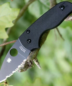 Best Sale 🔥 Spyderco Knives Spyderco C230GSBBK Lil' Native, 2.5" CPM S30V Serrated Black Blade, Black G-10 Handle 🔔