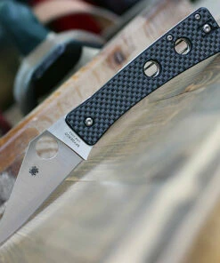 Deals 🔥 Spyderco Knives Spyderco Watu C251CFP, 3.26" CPM 20CV Satin Plain Blade, Carbon Fiber / G-10 Handle 🔥