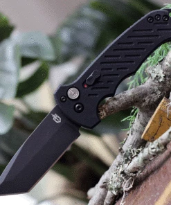 New ๐งจ Gerber 06 Auto Tanto 30-0001297N, 3.50" CPM-S30V Black Plain Blade, Aluminum Handle โ๏ธ