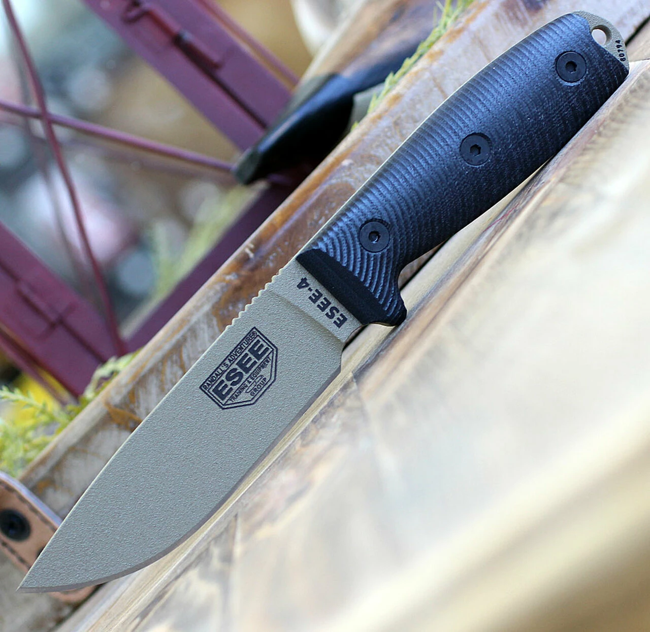 Promo 👏 ESEE Knives ESEE-4 4PDE-001, 4.5" 1095 Carbon Steel DE Plain Blade, Black G10 3D Handle, Black Sheath ✔️ 1 Promo 👏 ESEE Knives ESEE-4 4PDE-001, 4.5" 1095 Carbon Steel DE Plain Blade, Black G10 3D Handle, Black Sheath ✔️