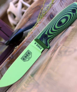 Best reviews of 🧨 ESEE Knives ESEE-4 4PVG-007 4.5" 1095 Carbon Steel Venom Green Plain Blade, Green/Black G10 3D Handle, Black Sheath 💯