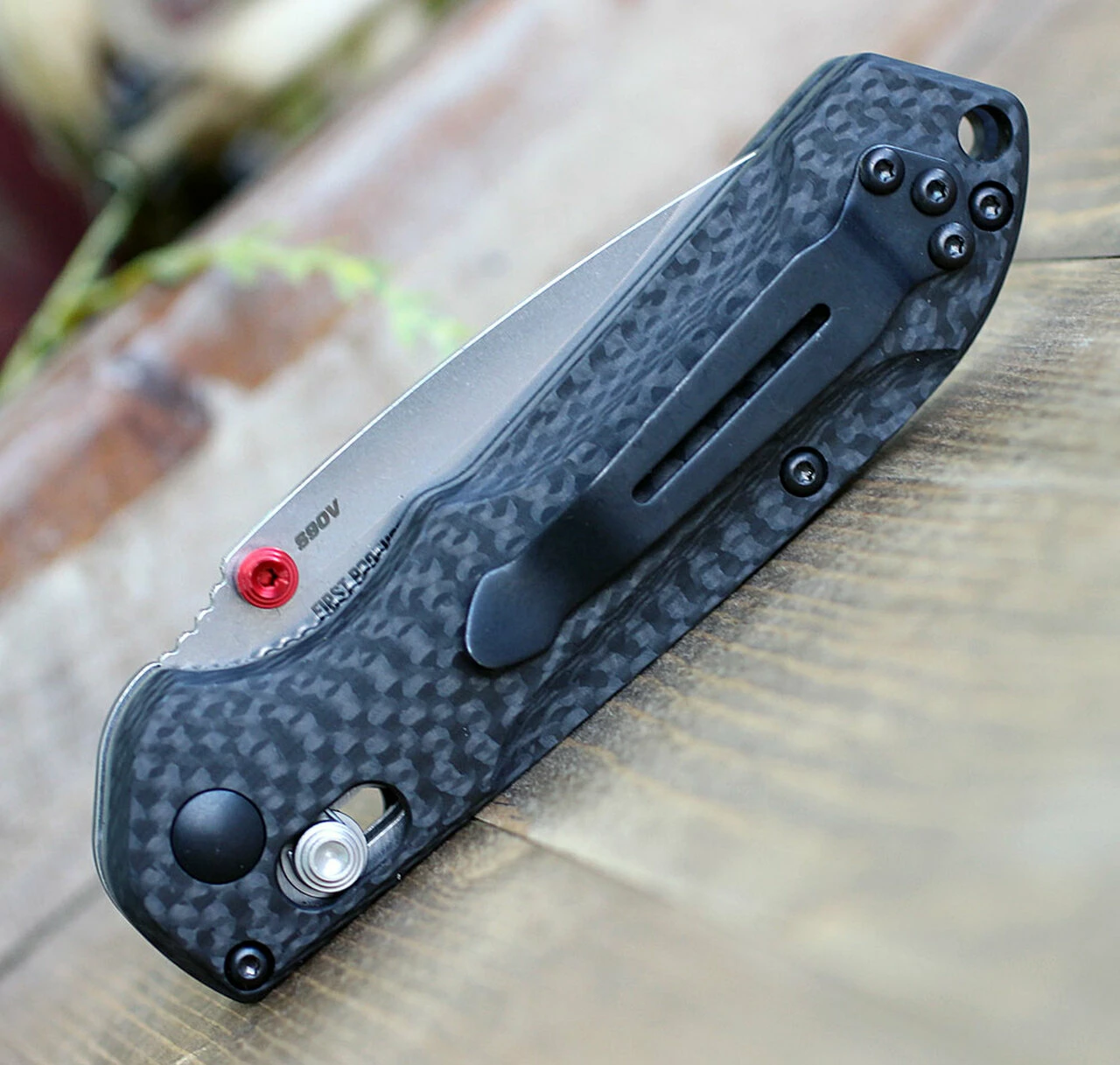 Promo ✨ Benchmade Knives Benchmade 565-1 Mini Freek, 3.0" CPM-S90V Satin Plain Blade, Carbon Fiber Handle ✔️ 4 Promo ✨ Benchmade Knives Benchmade 565-1 Mini Freek, 3.0" CPM-S90V Satin Plain Blade, Carbon Fiber Handle ✔️ - Image 4