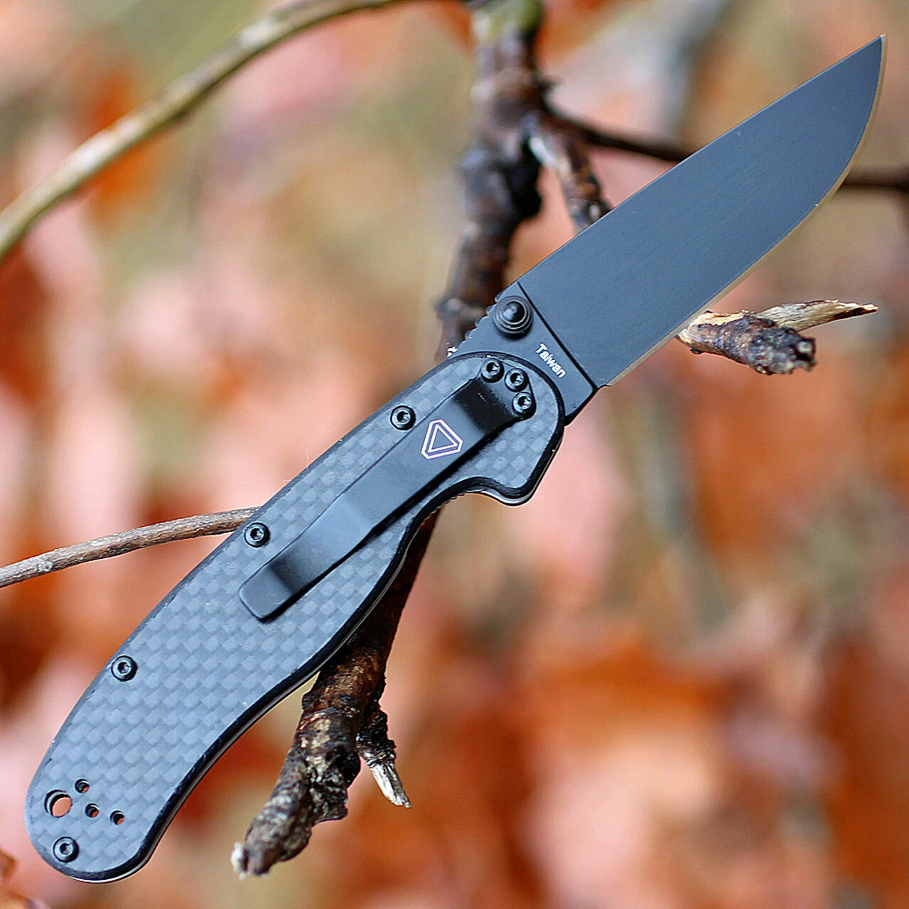 Promo 😍 Ontario 8834 Rat II Folder, 3" D2 Plain Black Blade, Carbon Fiber Handle 👍 2 Promo 😍 Ontario 8834 Rat II Folder, 3" D2 Plain Black Blade, Carbon Fiber Handle 👍 - Image 2