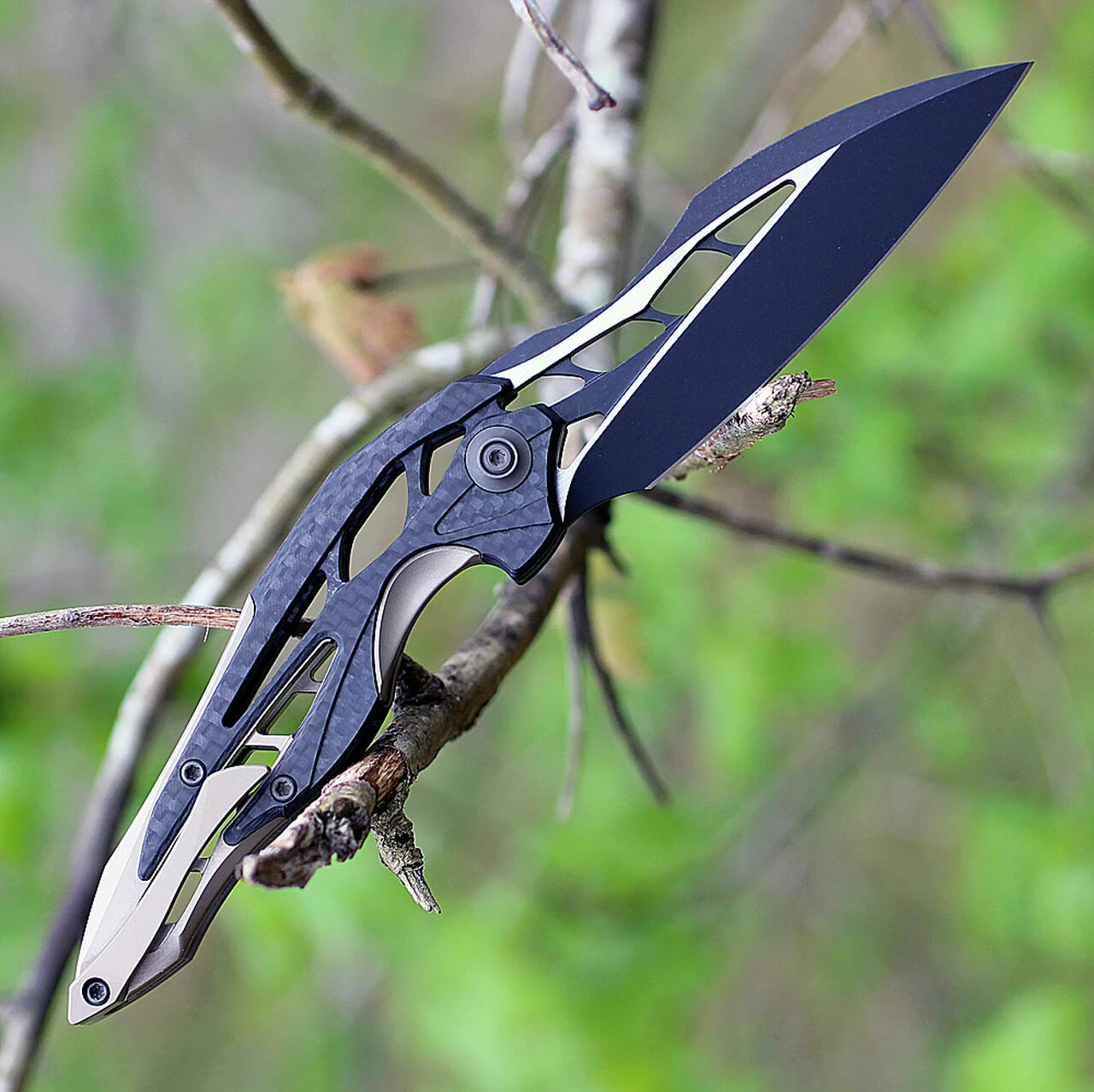 Coupon 💯 We Knife Co. WE Knife 906CFB Arrakis, 3.45" M390 Black Stonewashed Wharnliffe Blade, Carbon Fiber Inlay & Titanium Handle 🎉 2 Coupon 💯 We Knife Co. WE Knife 906CFB Arrakis, 3.45" M390 Black Stonewashed Wharnliffe Blade, Carbon Fiber Inlay & Titanium Handle 🎉 - Image 2