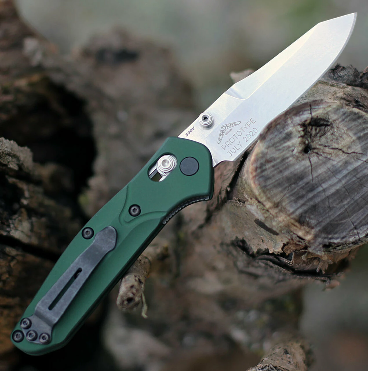 Wholesale ✔️ Benchmade Knives Benchmade 945 Mini Osborne, 2.92" CPM-S30V Satin Plain Blade, Green Aluminum Handle ⭐ 2 Wholesale ✔️ Benchmade Knives Benchmade 945 Mini Osborne, 2.92" CPM-S30V Satin Plain Blade, Green Aluminum Handle ⭐ - Image 2