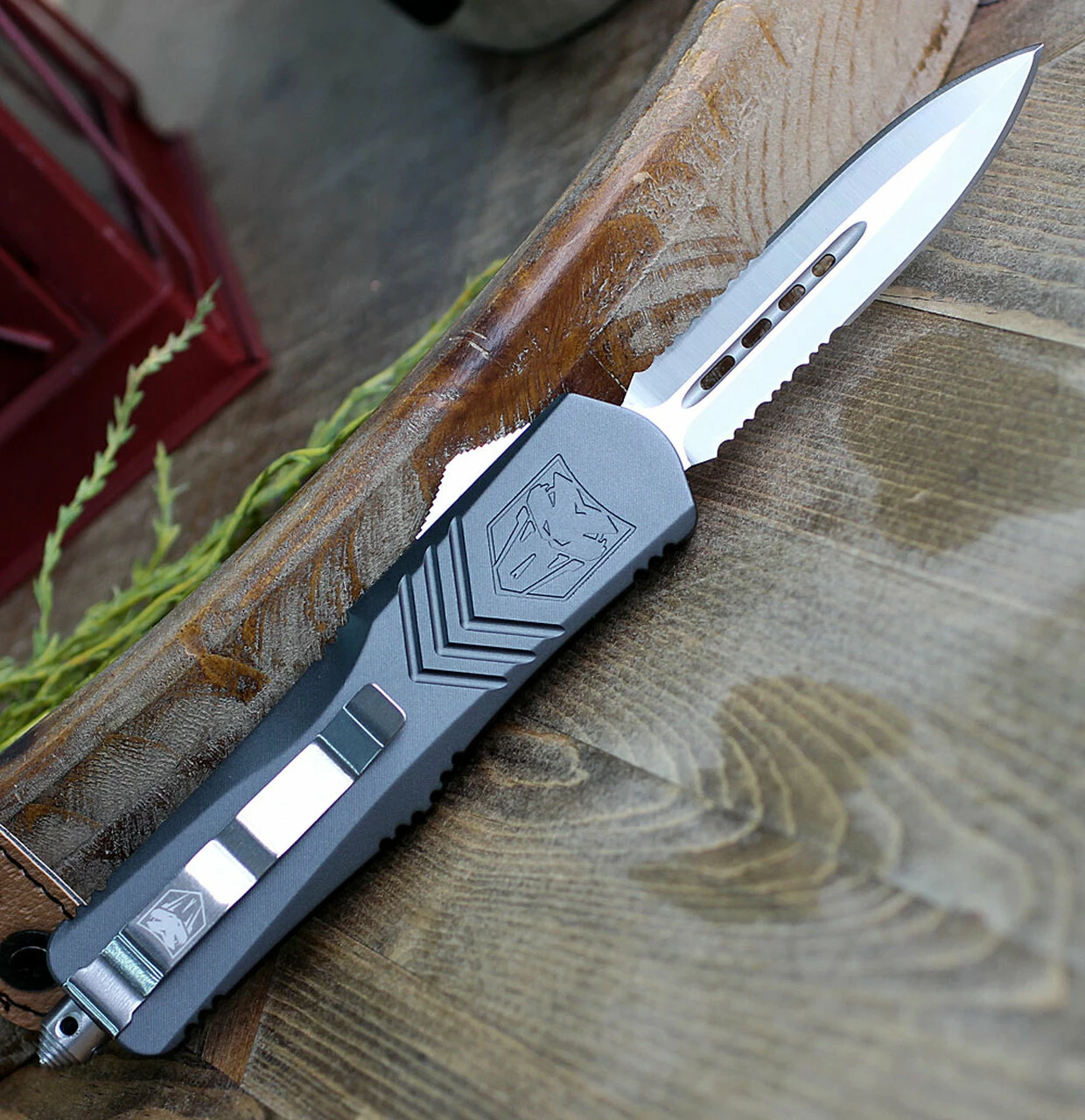 Cheapest 🌟 CobraTec Gray FS-X OTF Knife CTKLGRYFS-XLDAG2SS, 3.75" D2 Steel Dagger Double Serrated Blade, Gray Aluminum Handle 🎁 2 Cheapest 🌟 CobraTec Gray FS-X OTF Knife CTKLGRYFS-XLDAG2SS, 3.75" D2 Steel Dagger Double Serrated Blade, Gray Aluminum Handle 🎁 - Image 2