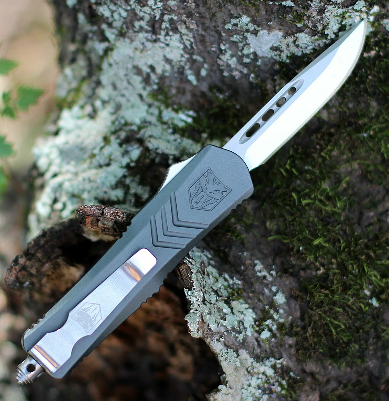 Deals ❤️ CobraTec Gray FS-X OTF Knife CTKSGRYFS-XSDNS, 2.75" D2 Steel Drop Point Blade, Gray Aluminum Handle 🔔 2 Deals ❤️ CobraTec Gray FS-X OTF Knife CTKSGRYFS-XSDNS, 2.75" D2 Steel Drop Point Blade, Gray Aluminum Handle 🔔 - Image 2