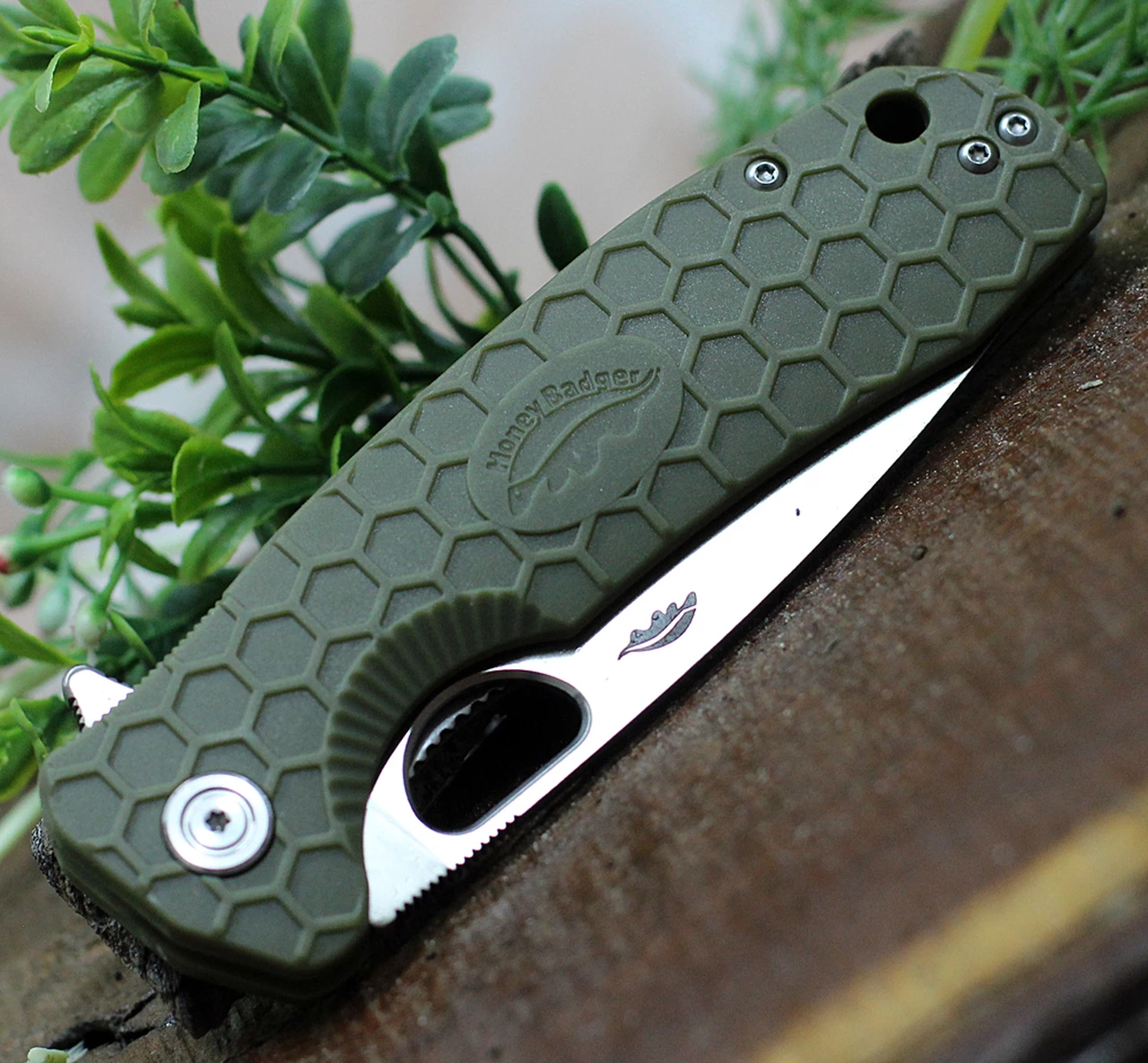 Discount 🎁 Honey Badger Knives Large Flipper HB1003, 3.63" 8Cr13MoV Satin Drop Point Plain Blade, Green FRN Handle 🤩 4 Discount 🎁 Honey Badger Knives Large Flipper HB1003, 3.63" 8Cr13MoV Satin Drop Point Plain Blade, Green FRN Handle 🤩 - Image 4