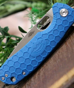 Buy 🎉 Honey Badger Knives Large Flipper HB1004, 3.63" 8Cr13MoV Satin Drop Point Plain Blade, Blue FRN Handle 🔔 -Automatic Knives shop HB1004.1 26100.1616615830