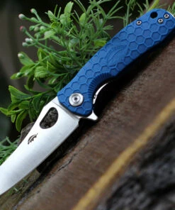 Hot Sale 🔥 Honey Badger Knives Small D2 Wharncleaver Flipper HB1170, 2.75" D2 Wharncleaver Blade, Blue FRN Handle 🛒