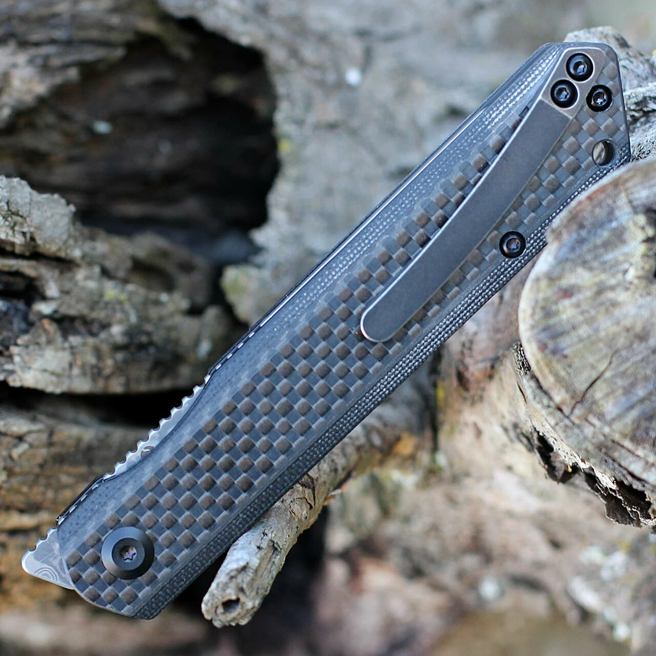 Budget ๐งจ Kansept Knives Kansept Prickle Front Flipper - Blk Twill CF (3.5" Stainless Steel Dams. Tanto) K1012D1 ๐ 4 Budget ๐งจ Kansept Knives Kansept Prickle Front Flipper - Blk Twill CF (3.5" Stainless Steel Dams. Tanto) K1012D1 ๐ - Image 4