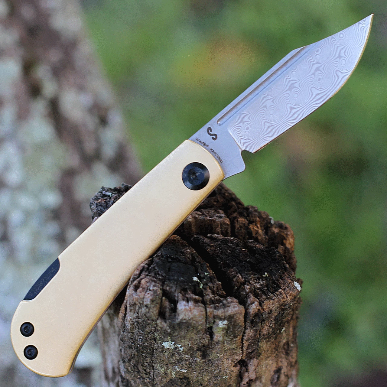 Best Sale ๐งจ Kansept Knives Kansept Wedge Lock Back Brass (2.9" Damascus) K2026BB1 ๐ฏ 2 Best Sale ๐งจ Kansept Knives Kansept Wedge Lock Back Brass (2.9" Damascus) K2026BB1 ๐ฏ - Image 2