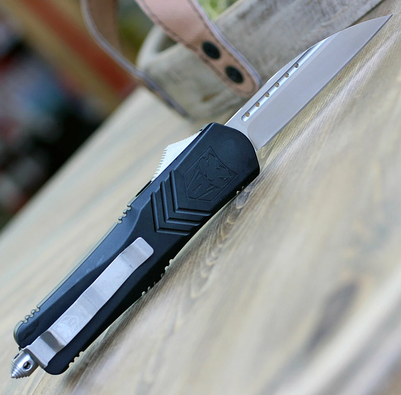 Outlet 🎉 CobraTec Knives LBLKFS-XLWNS Large FS-X Black, 3.50" D2 Steel Wharncliffe Blade, Anodized Aviation Aluminum Handle 🔔 2 Outlet 🎉 CobraTec Knives LBLKFS-XLWNS Large FS-X Black, 3.50" D2 Steel Wharncliffe Blade, Anodized Aviation Aluminum Handle 🔔 - Image 2