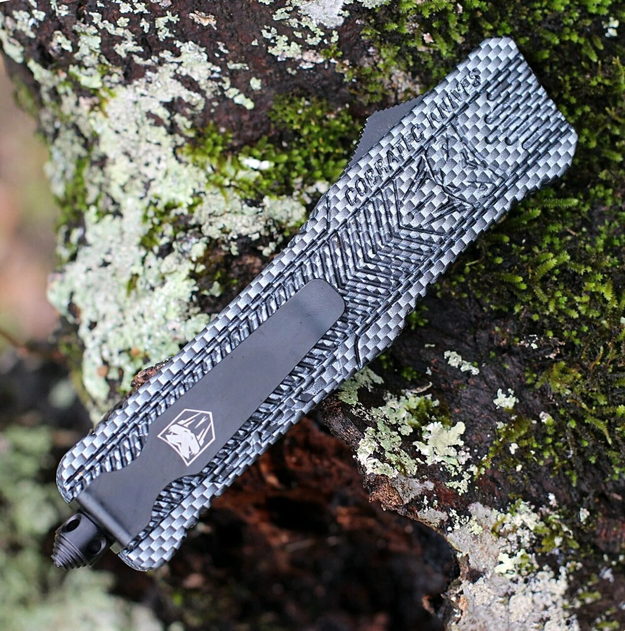 Hot Sale 👏 CobraTec Knives LCFCTK-1LDNS Large CTK-1 Carbon Fiber Wrap, 3.75" D2 Steel Drop Point Plain Blade, Aluminum Handle 🔥 3 Hot Sale 👏 CobraTec Knives LCFCTK-1LDNS Large CTK-1 Carbon Fiber Wrap, 3.75" D2 Steel Drop Point Plain Blade, Aluminum Handle 🔥 - Image 3
