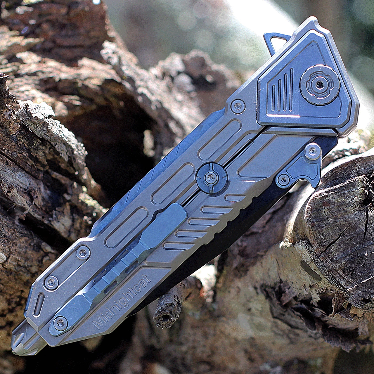 Wholesale 😀 Maxace Knives Mammoth - Grey / Blue Ti (4.33" Black Drop Point) MM02 ⭐ 4 Wholesale 😀 Maxace Knives Mammoth - Grey / Blue Ti (4.33" Black Drop Point) MM02 ⭐ - Image 4