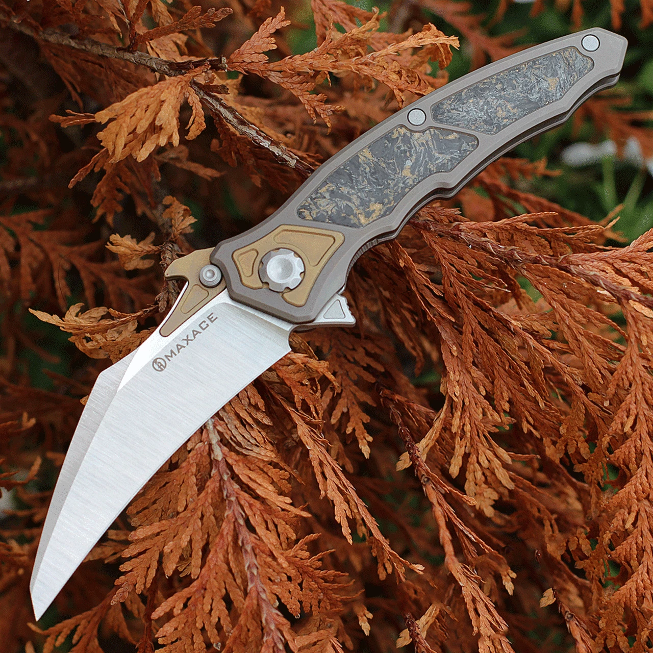 Coupon 🔥 Maxace Knives Maxace Red Queen III - Brown Ti / Marble CF (3.8" M390) RQ3 👏 1 Coupon 🔥 Maxace Knives Maxace Red Queen III - Brown Ti / Marble CF (3.8" M390) RQ3 👏