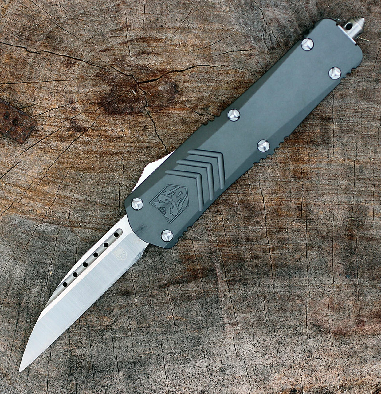 Cheapest 😍 CobraTec Gray FS-X OTF Knife CTKMGRYFS-XMWNS, 3" D2 Steel Wharncliff Plain Blade, Gray Aluminum Handle 👍 1 Cheapest 😍 CobraTec Gray FS-X OTF Knife CTKMGRYFS-XMWNS, 3" D2 Steel Wharncliff Plain Blade, Gray Aluminum Handle 👍