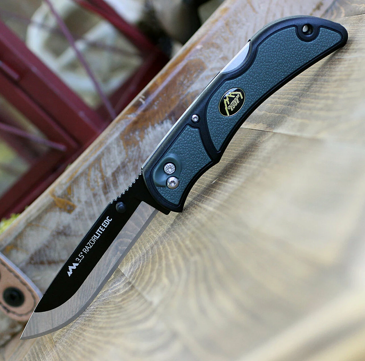 Coupon ✔️ Outdoor Edge RazorLite EDC OERLY50, 3.5" 420J2 SS Replaceable Blade, Gray/Black Grivory Handle 😀 1 Coupon ✔️ Outdoor Edge RazorLite EDC OERLY50, 3.5" 420J2 SS Replaceable Blade, Gray/Black Grivory Handle 😀