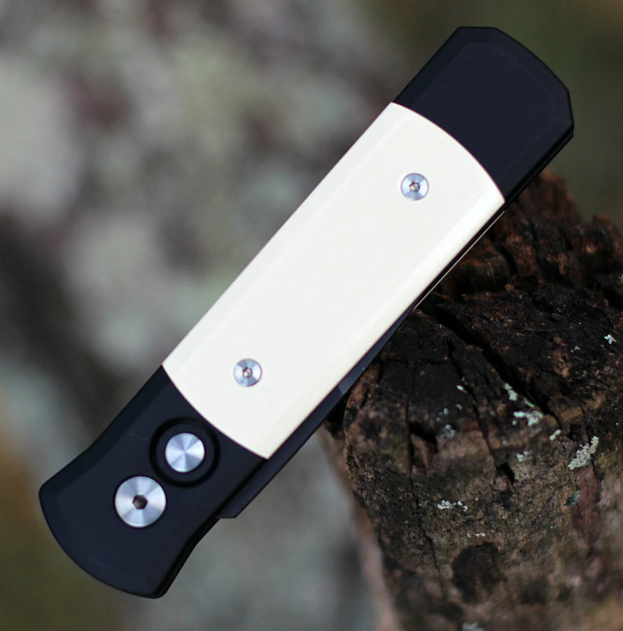 Deals 🧨 Pro-Tech Godson Tuxedo Automatic - Ivory Micarta (3.15" Blk) 752 ⭐ 4 Deals 🧨 Pro-Tech Godson Tuxedo Automatic - Ivory Micarta (3.15" Blk) 752 ⭐ - Image 4