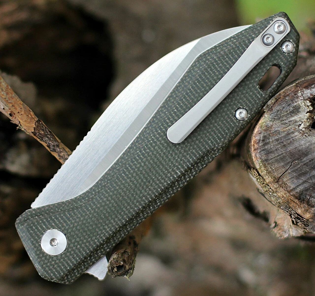 Coupon ๐ QSP Knife QSP Pelican Linerlock QS118-E2, 3.625" CPM S35VN Satin Wharncliffe Blade, Green Linen Micarta Handle ๐งจ 4 Coupon ๐ QSP Knife QSP Pelican Linerlock QS118-E2, 3.625" CPM S35VN Satin Wharncliffe Blade, Green Linen Micarta Handle ๐งจ - Image 4