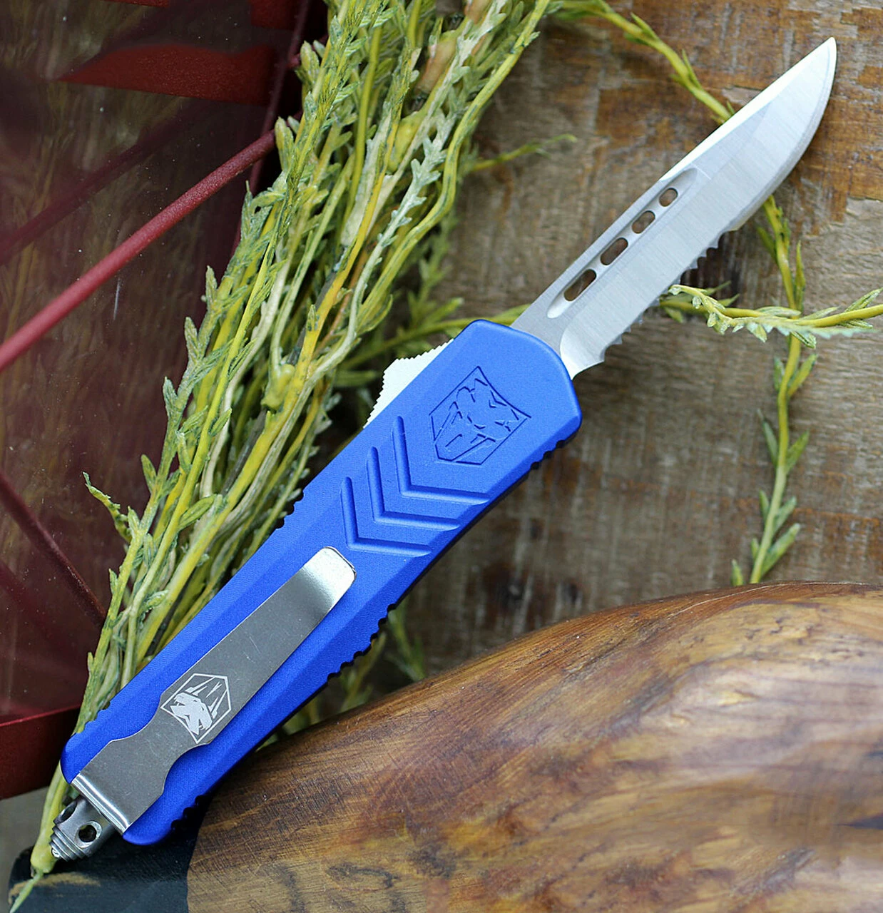 Brand new ❤️ CobraTec Blue FS-X OTF Knife CTKSBLUFS-XSDS, 2.75" D2 STeel Drop Point Serrated Blade, Blue Aluminum Handle ⭐ 2 Brand new ❤️ CobraTec Blue FS-X OTF Knife CTKSBLUFS-XSDS, 2.75" D2 STeel Drop Point Serrated Blade, Blue Aluminum Handle ⭐ - Image 2