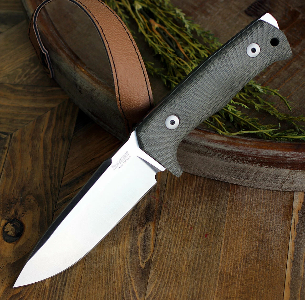 Outlet 😍 LionSteel T5CVG, 5.04" Niolox Satin Blade, Green Canvas Micarta Handle ✨ 1 Outlet 😍 LionSteel T5CVG, 5.04" Niolox Satin Blade, Green Canvas Micarta Handle ✨