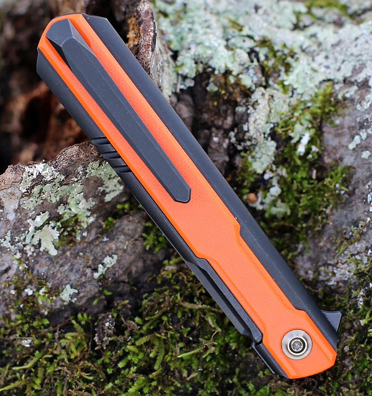 Deals ✨ WE Knife Co. Peer, 2015B, 3.5" CPM 20CV Black Blade, Black Titanium Handle with Orange G-10 Inlay ⭐ 3 Deals ✨ WE Knife Co. Peer, 2015B, 3.5" CPM 20CV Black Blade, Black Titanium Handle with Orange G-10 Inlay ⭐ - Image 3