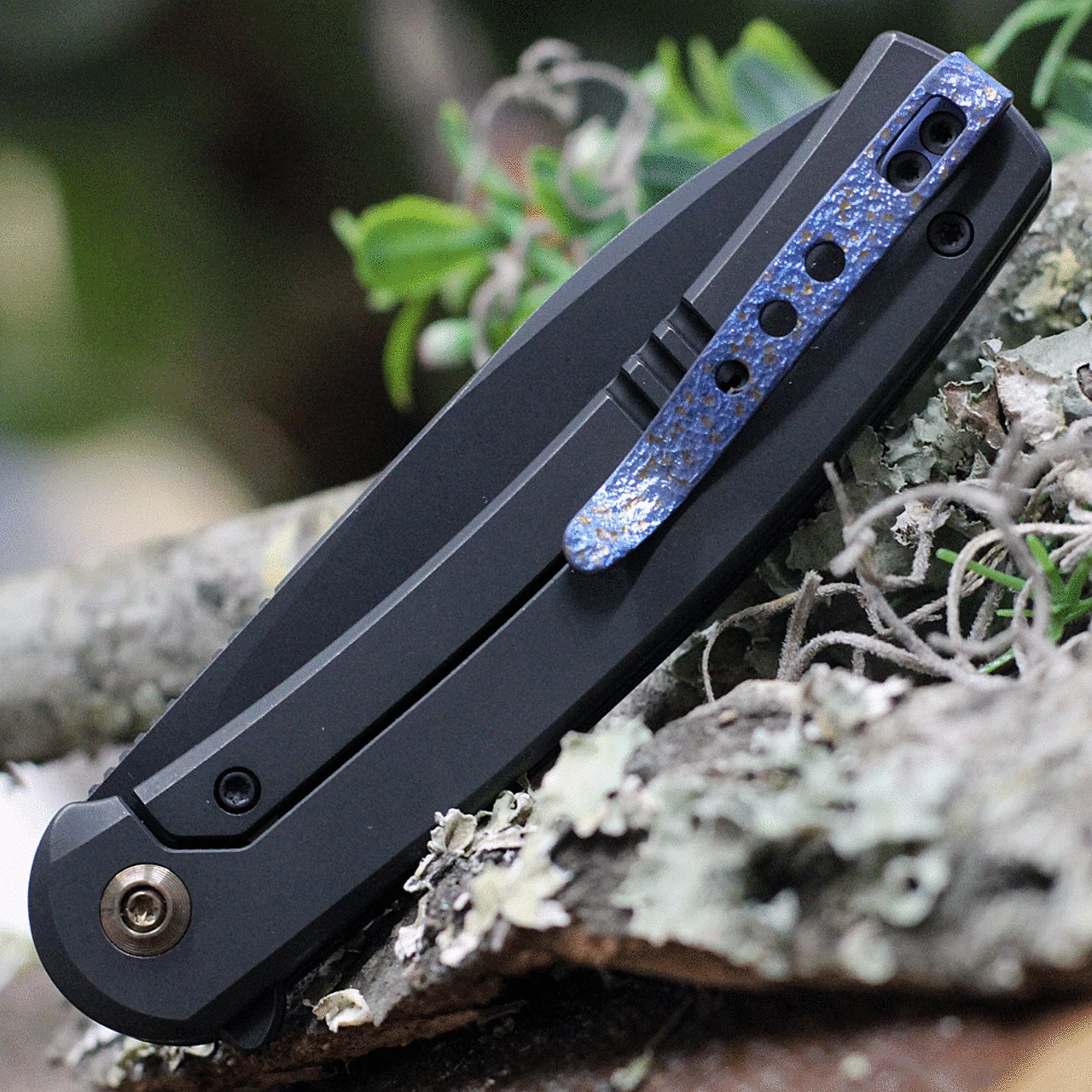 Brand new 😍 WE Knife Co. Upshot 2102B, 3.47" CPM-20CV Black Stonewashed Blade, Black Titanium Handle - Limited Edition 🔔 4 Brand new 😍 WE Knife Co. Upshot 2102B, 3.47" CPM-20CV Black Stonewashed Blade, Black Titanium Handle - Limited Edition 🔔 - Image 4