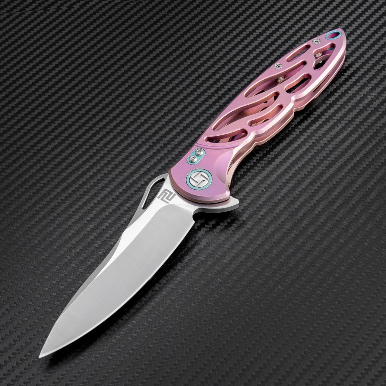 Promo ๐ Artisan Cutlery Artisan Dragonfly ATZ1801GRES, 3.94" S35VN Plain Blade, Rose TC4 Titanium Handle ๐งจ 4 Promo ๐ Artisan Cutlery Artisan Dragonfly ATZ1801GRES, 3.94" S35VN Plain Blade, Rose TC4 Titanium Handle ๐งจ - Image 4