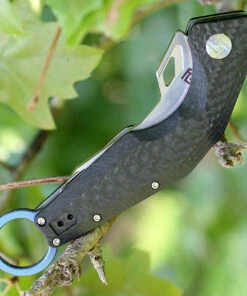 New ⌛ Artisan Cutlery Artisan Cobra ATZ1811GBUM, 3.15" M390 Plain Blade, Blue Carbon Fiber Handle 🧨 -Automatic Knives shop atz1811gbum.2 74676.1566586071