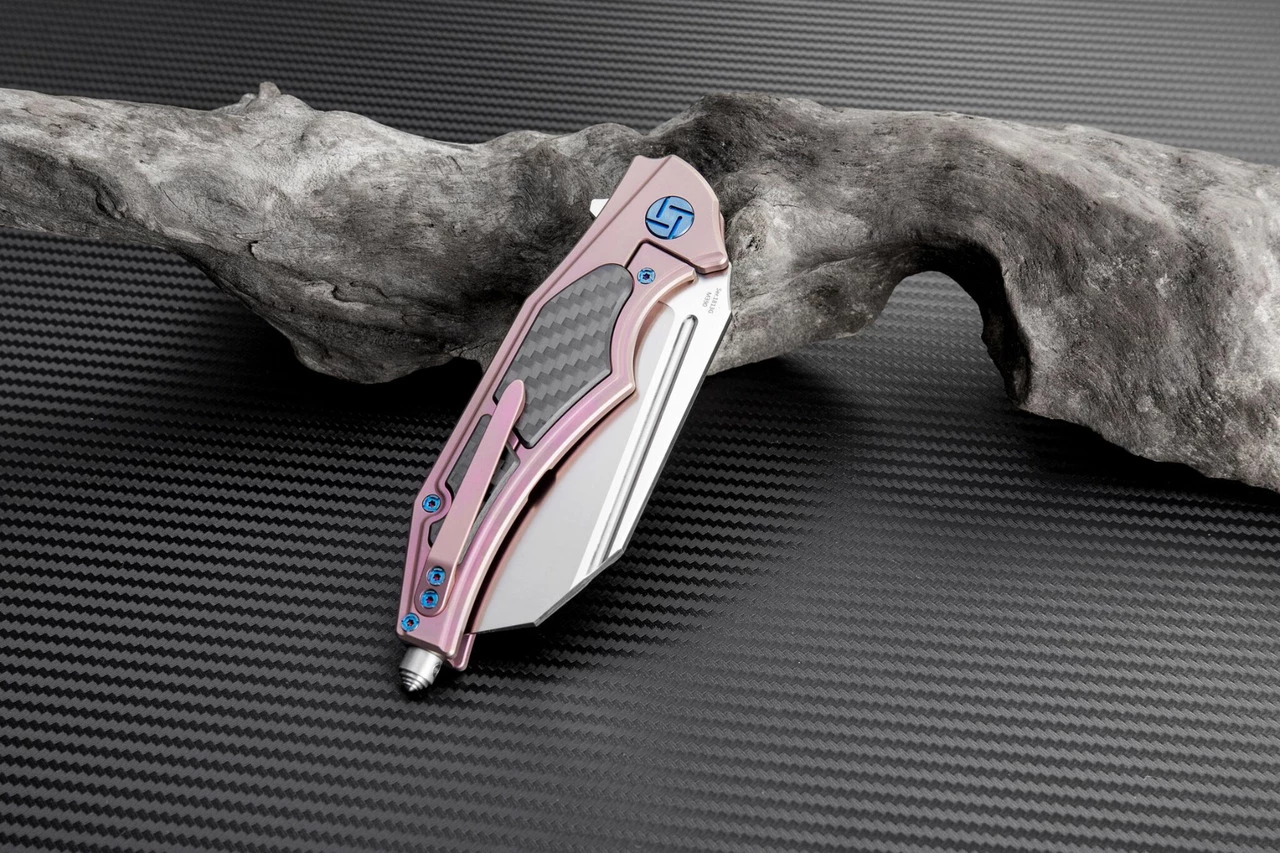 Best deal ⌛ Artisan Cutlery Artisan Apache ATZ1813GREM, 3.82" M390 Plain Blade, Rose Titanium/Carbon Fiber Handle 💯 3 Best deal ⌛ Artisan Cutlery Artisan Apache ATZ1813GREM, 3.82" M390 Plain Blade, Rose Titanium/Carbon Fiber Handle 💯 - Image 3