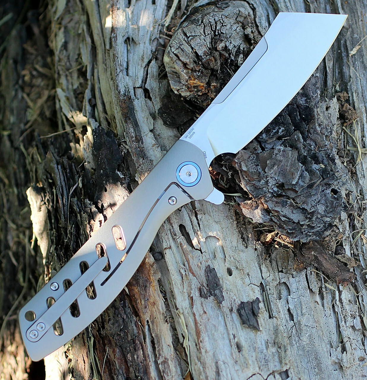 Outlet 🔥 Artisan Cutlery Artisan Tomahawk ATZ1815GGYS, 3.75" S35VN Plain Blade, Gray Titanium Handle ✨ 2 Outlet 🔥 Artisan Cutlery Artisan Tomahawk ATZ1815GGYS, 3.75" S35VN Plain Blade, Gray Titanium Handle ✨ - Image 2