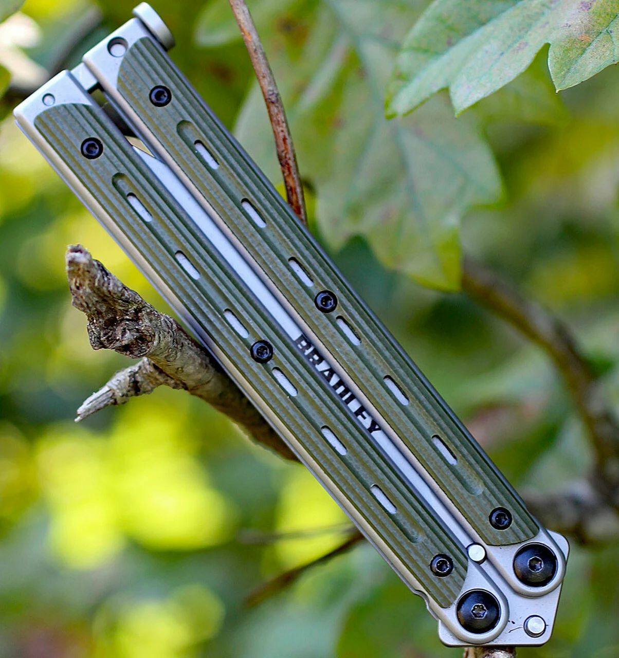 Coupon 🛒 Bradley Cutlery Bradley Kimura BCC901, 3.6" 154CM Spear Point Blade, OD Green G-10 Handles 😀 3 Coupon 🛒 Bradley Cutlery Bradley Kimura BCC901, 3.6" 154CM Spear Point Blade, OD Green G-10 Handles 😀 - Image 3