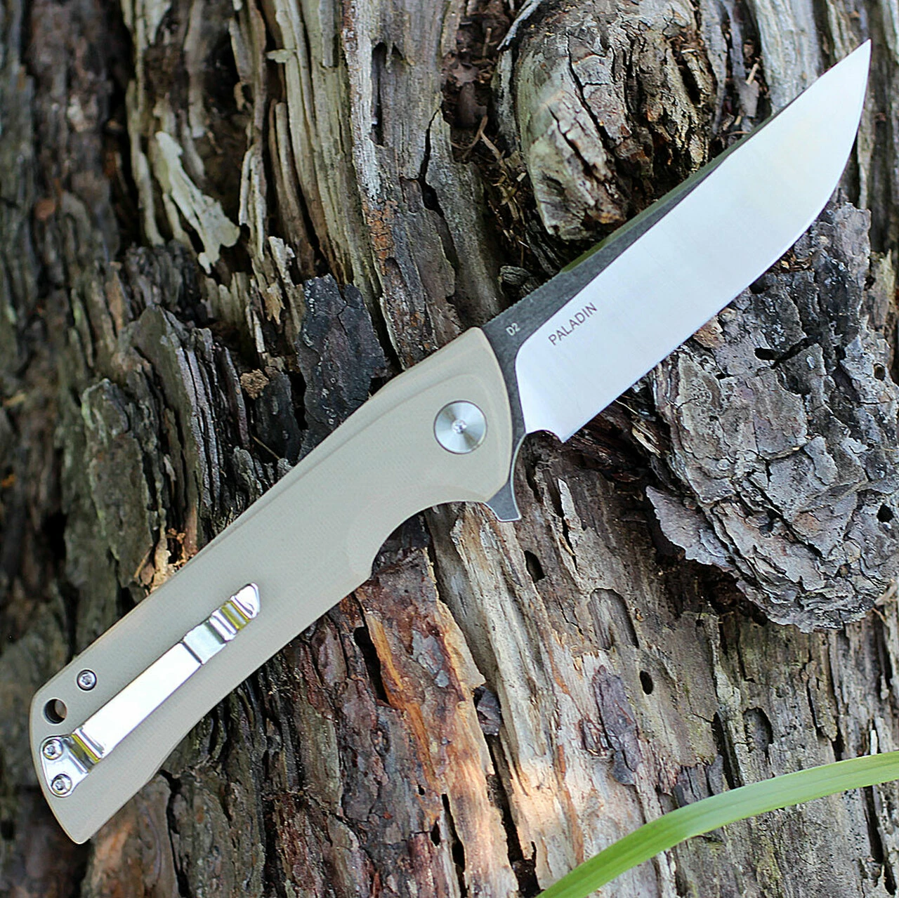 Hot Sale 💯 Bestech Paladin BG13B-2, 3.54" D2 Steel Black/Satin Plain Blade, Green G-10 Handle 👍 2 Hot Sale 💯 Bestech Paladin BG13B-2, 3.54" D2 Steel Black/Satin Plain Blade, Green G-10 Handle 👍 - Image 2