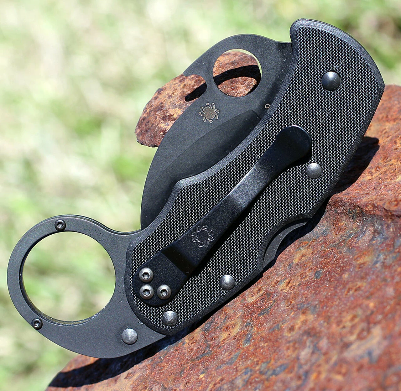 Deals ⭐ Spyderco Knives Spyderco Karahawk G-10 Black C170GBBKP, 2.29 in. Black VG-10 Plain Blade 💯 3 Deals ⭐ Spyderco Knives Spyderco Karahawk G-10 Black C170GBBKP, 2.29 in. Black VG-10 Plain Blade 💯 - Image 3