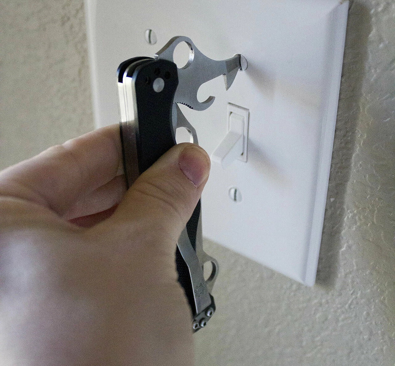 New ⭐ Spyderco Knives Spyderco C208GP ClipiTool Standard, 3.5" 8Cr13MoV Plain Blade, Black G-10 Handle ⌛ 5 New ⭐ Spyderco Knives Spyderco C208GP ClipiTool Standard, 3.5" 8Cr13MoV Plain Blade, Black G-10 Handle ⌛ - Image 5