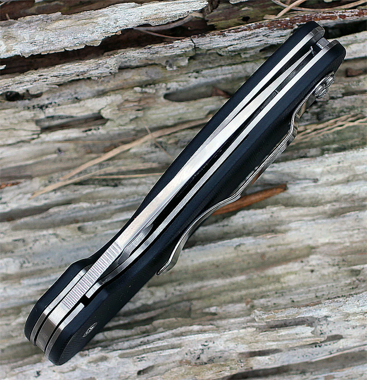 Budget ✨ Spyderco Knives Spyderco Efficient G-10 Black C216GP, 2.98" 8Cr13MoV Plain Blade 👏 4 Budget ✨ Spyderco Knives Spyderco Efficient G-10 Black C216GP, 2.98" 8Cr13MoV Plain Blade 👏 - Image 4