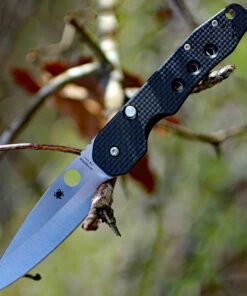 New 🌟 Spyderco Knives Spyderco C240CFP Smock, 3.45" CPM S30V Plain Blade, Carbon Fiber/G-10 Handle 🔔