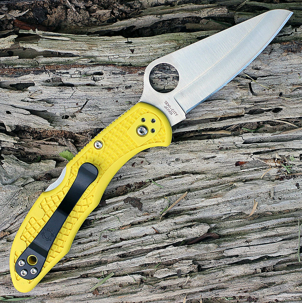 Flash Sale 👍 Spyderco Knives Spyderco C88PYL2 SALT 2, 3.0" H1 Plain Blade, Yellow FRN Handle ❤️ 2 Flash Sale 👍 Spyderco Knives Spyderco C88PYL2 SALT 2, 3.0" H1 Plain Blade, Yellow FRN Handle ❤️ - Image 2