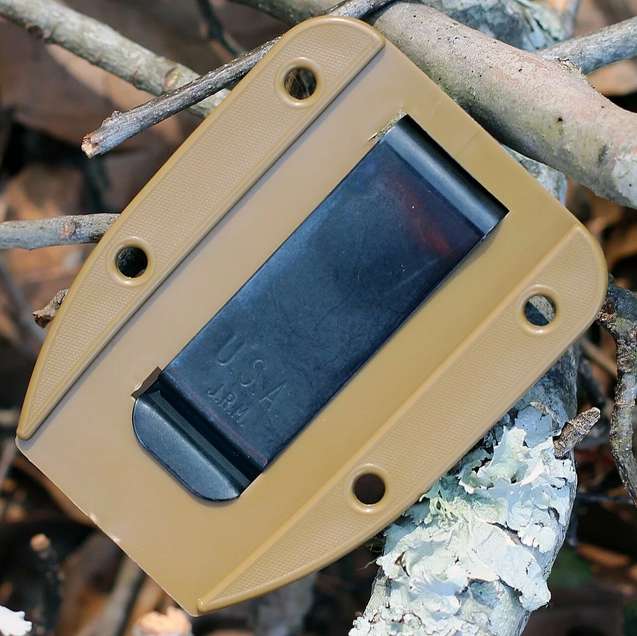 Brand new π ESEE Knives ESEE-4P-SKULL (4.5" Black w/Skull) Coyote Brown π 3 Brand new π ESEE Knives ESEE-4P-SKULL (4.5" Black w/Skull) Coyote Brown π - Image 3