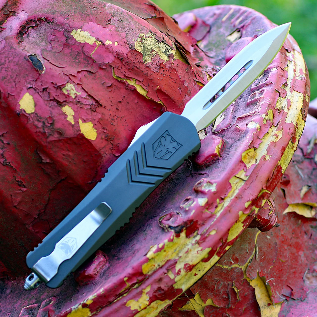 Cheap ๐ CobraTec Knives MGYFS-XMDAGNS Medium FS-X Grey, 3.0" D2 Steel Dagger Blade, CNC Aviation Aluminum Handle ๐งจ 2 Cheap ๐ CobraTec Knives MGYFS-XMDAGNS Medium FS-X Grey, 3.0" D2 Steel Dagger Blade, CNC Aviation Aluminum Handle ๐งจ - Image 2