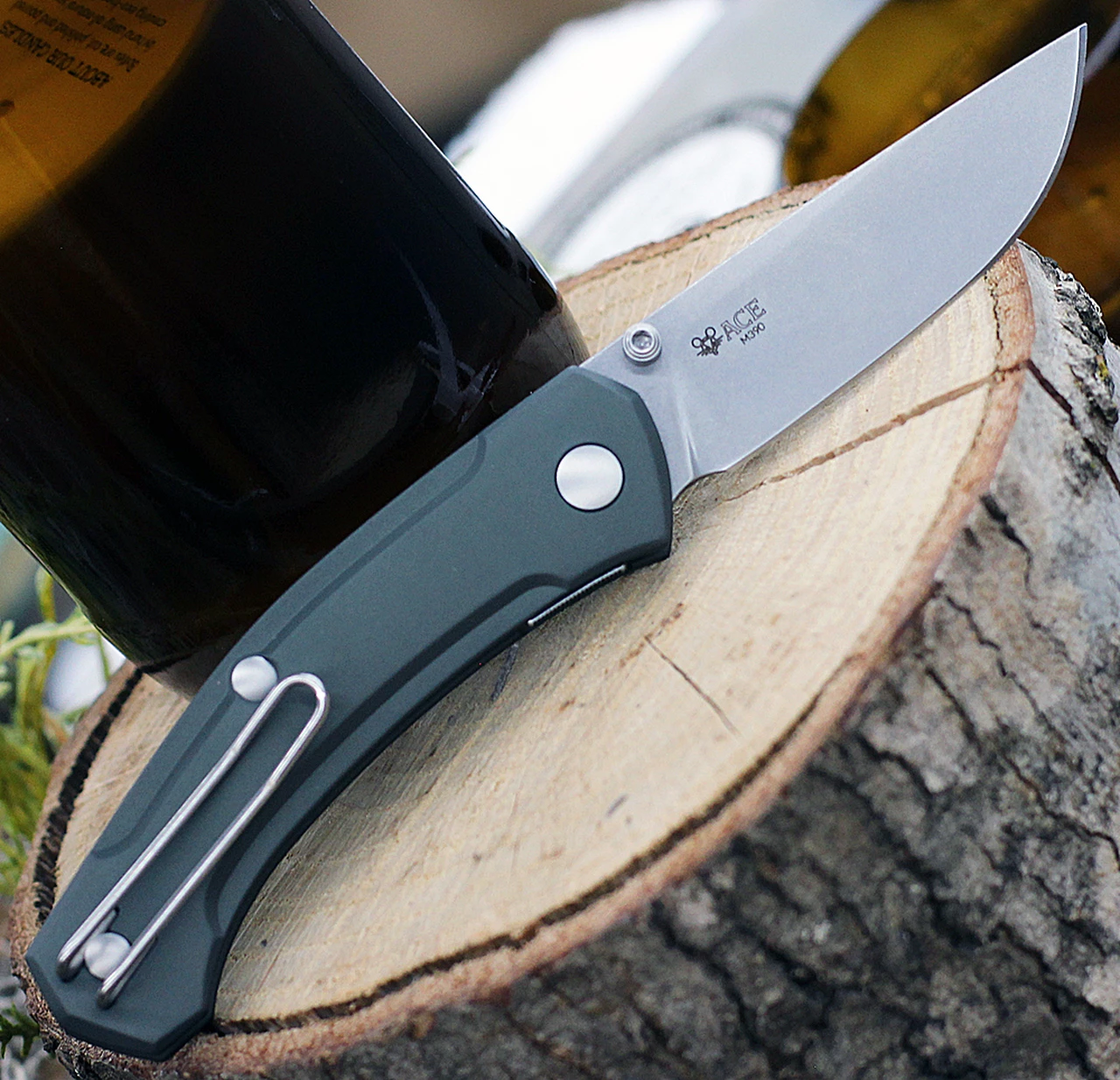 Discount 👏 GiantMouse ACE Iona Liner Lock, 2.9" Stonewashed M390 Drop Point Blade, Green Aluminum Handle 🔥 2 Discount 👏 GiantMouse ACE Iona Liner Lock, 2.9" Stonewashed M390 Drop Point Blade, Green Aluminum Handle 🔥 - Image 2