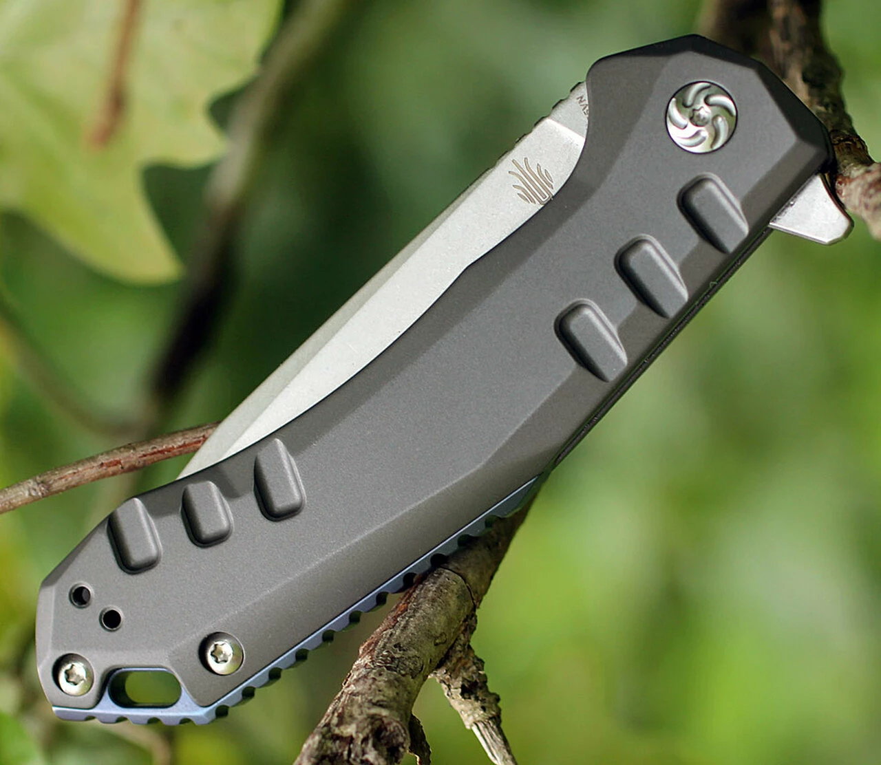 Budget 💯 Kizer Cutlery Kizer 4505 Basalt, 3.3" CPM-S35VN Plain Blade, Gray Titanium Handle ✨ 4 Budget 💯 Kizer Cutlery Kizer 4505 Basalt, 3.3" CPM-S35VN Plain Blade, Gray Titanium Handle ✨ - Image 4