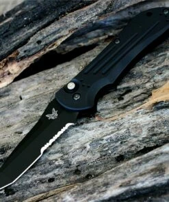 Best reviews of ❤️ Benchmade Knives Benchmade 9101SBK Auto Stryker, 3.60 in. 154CM Stainless Tanto Blade, Aluminum Handles, Black Combo Edge ✔️
